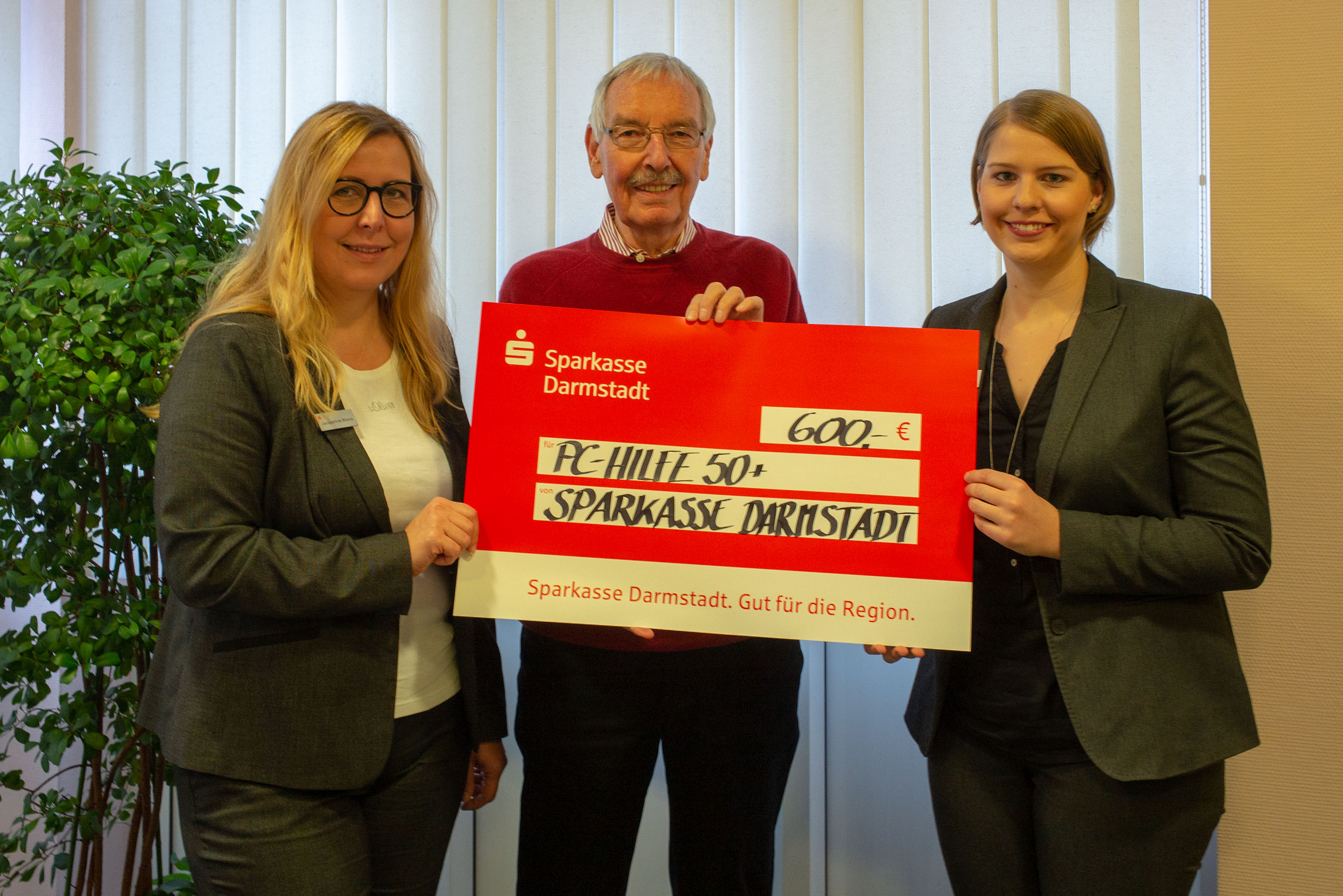 20181127 L1001771 red